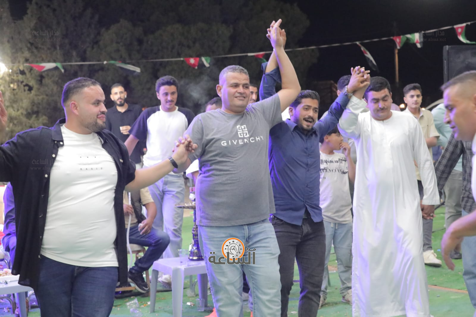 Madar Al-Saa Images 0.3560576322313379