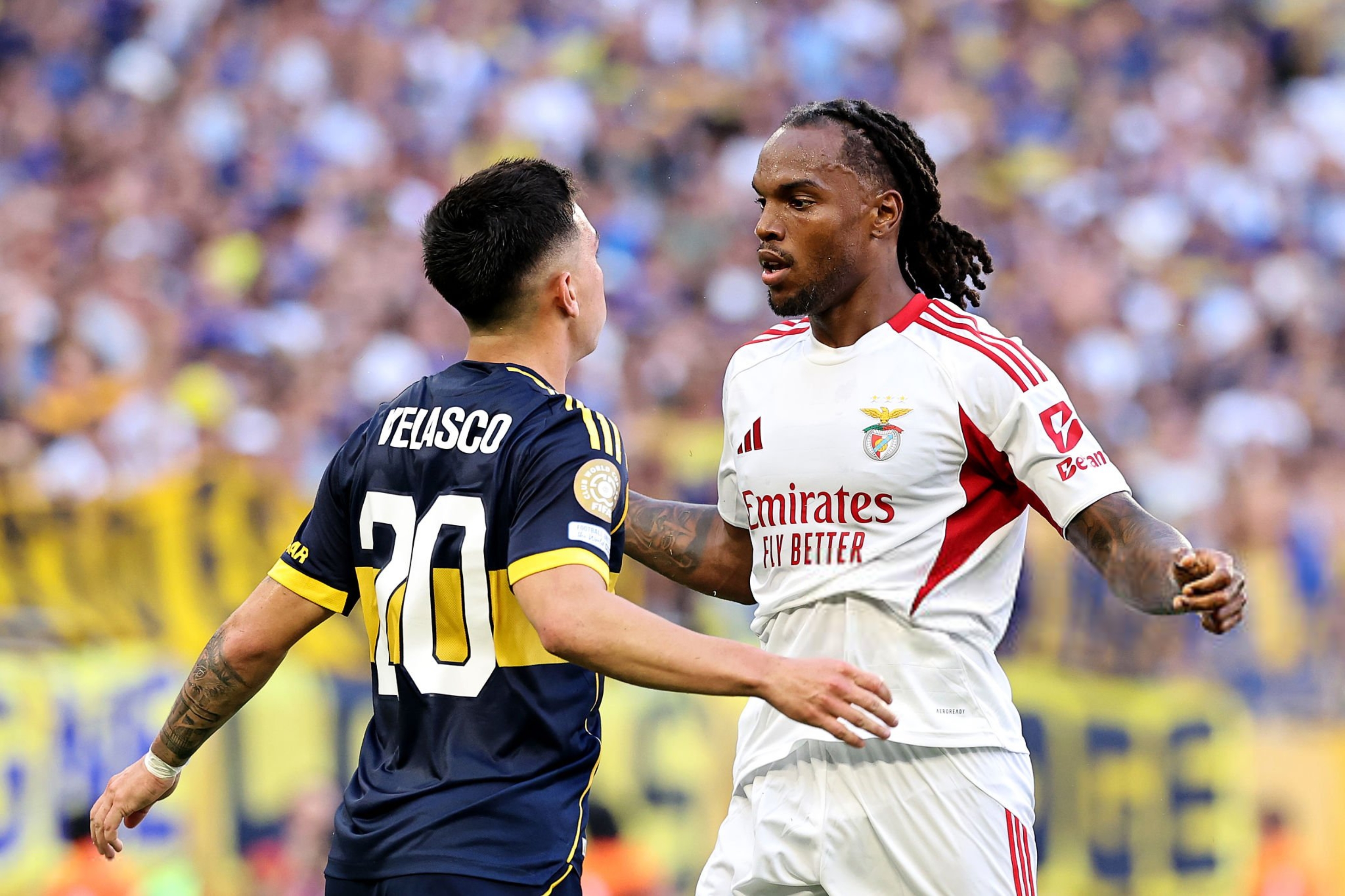 Madar Al-Saa Images 0.23843530829797144