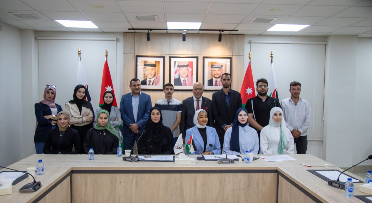 Madar Al-Saa Images 0.5486538812078635