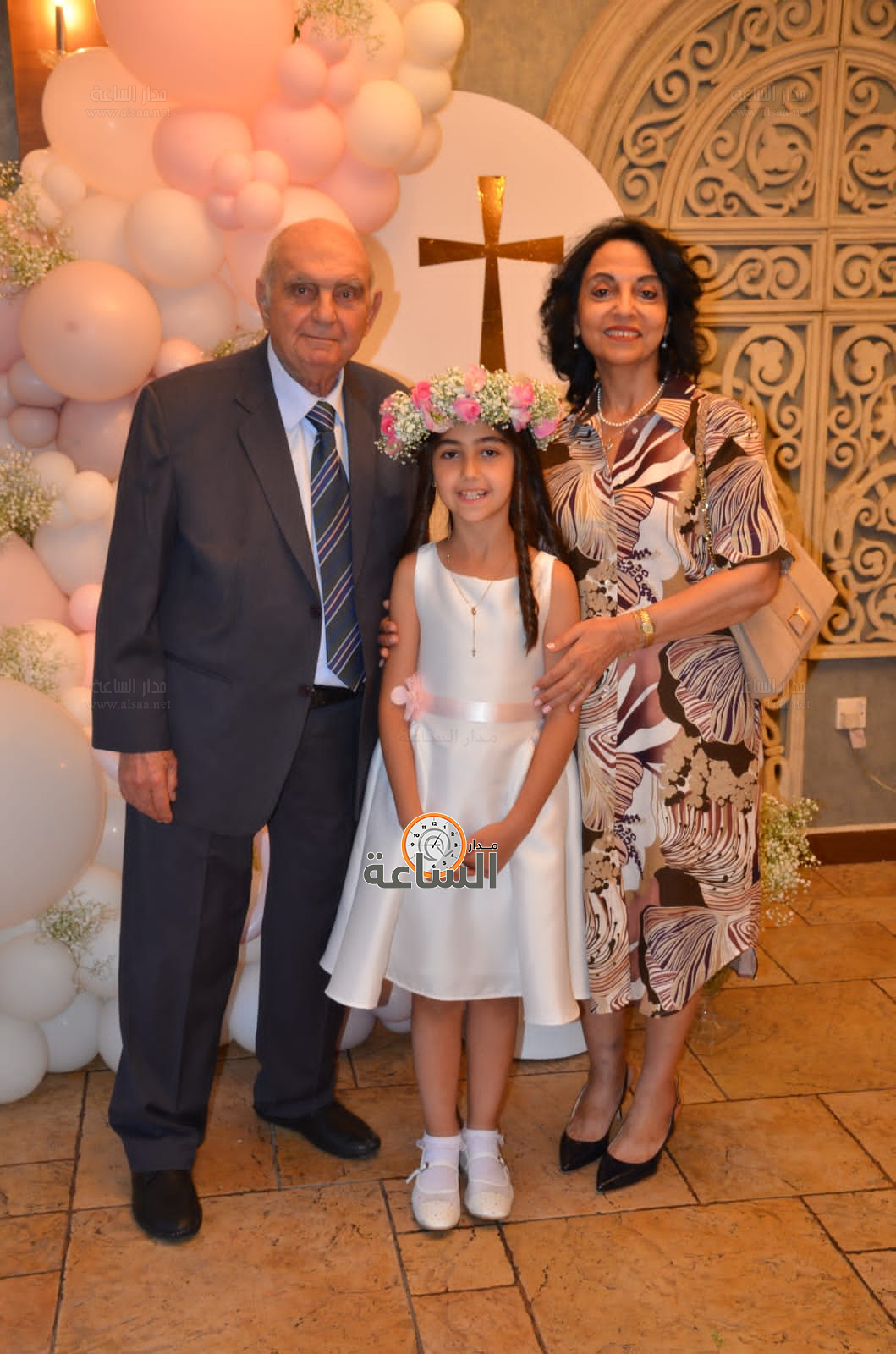 Madar Al-Saa Images 0.49948547391238574