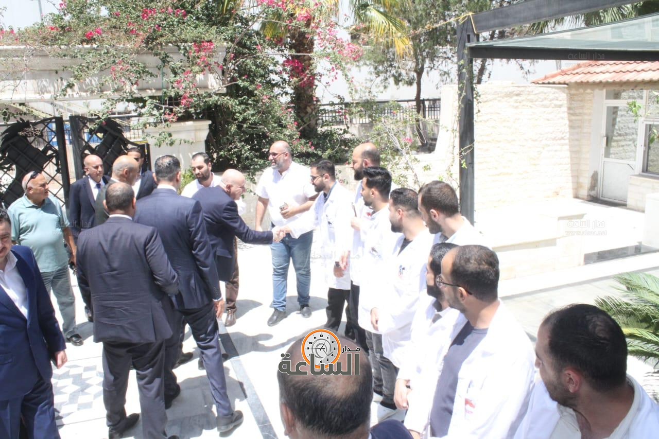 Madar Al-Saa Images 0.026839630432685224