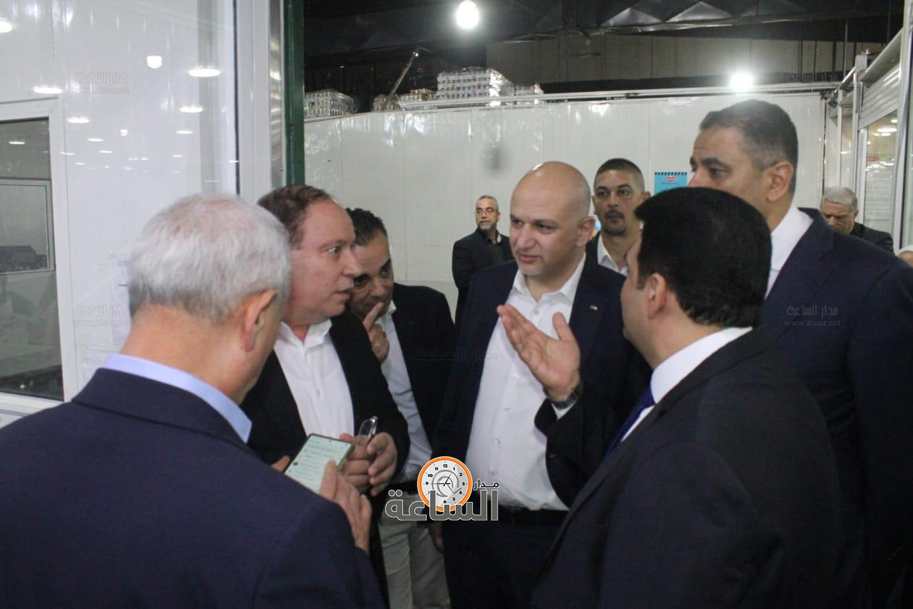 Madar Al-Saa Images 0.3911779157548986