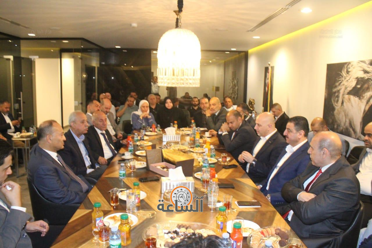 Madar Al-Saa Images 0.15438159375202432