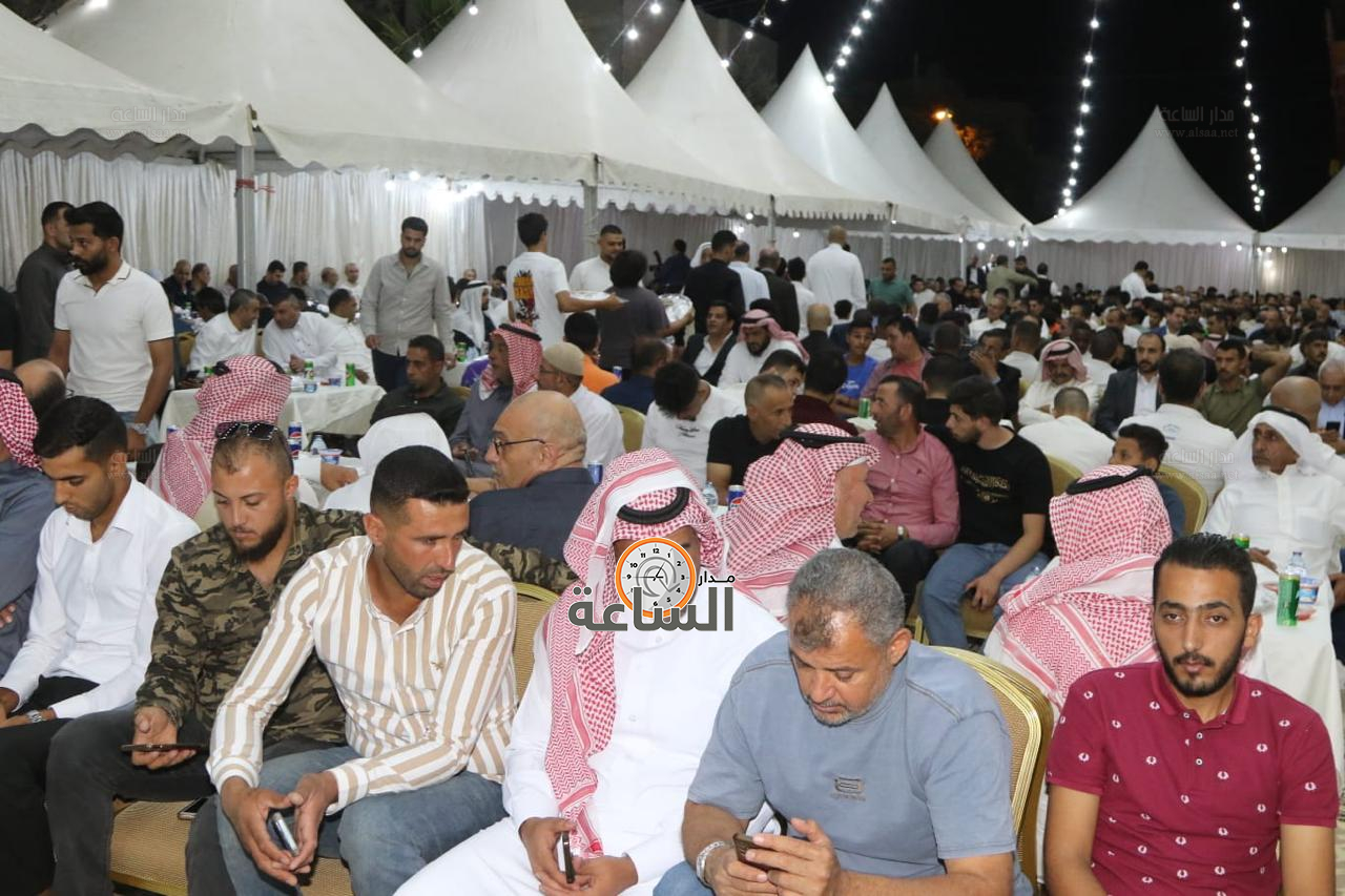 Madar Al-Saa Images 0.7664713587700774