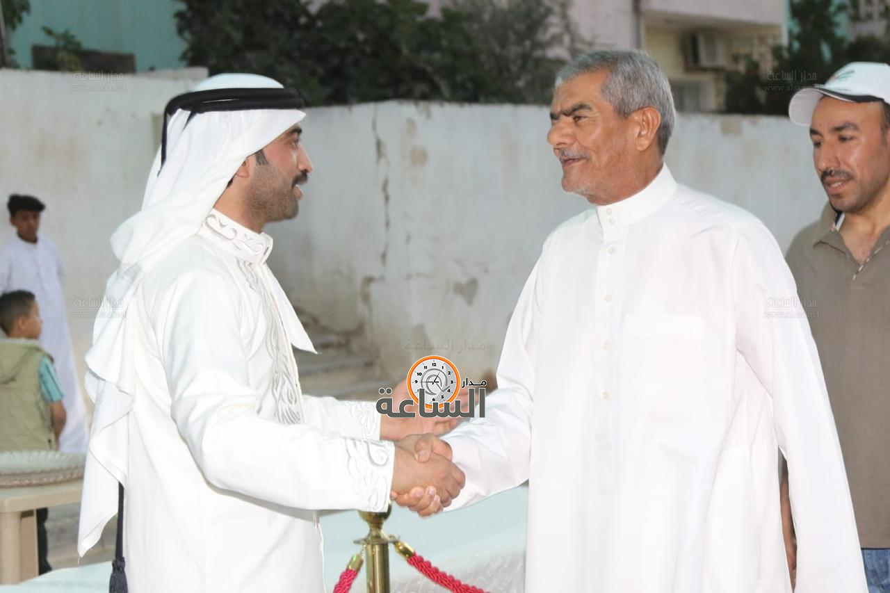 Madar Al-Saa Images 0.9259954965529624