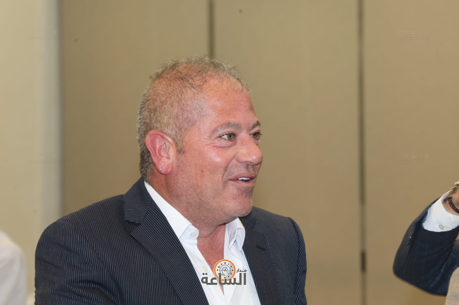 Madar Al-Saa Images 0.8954876141191885