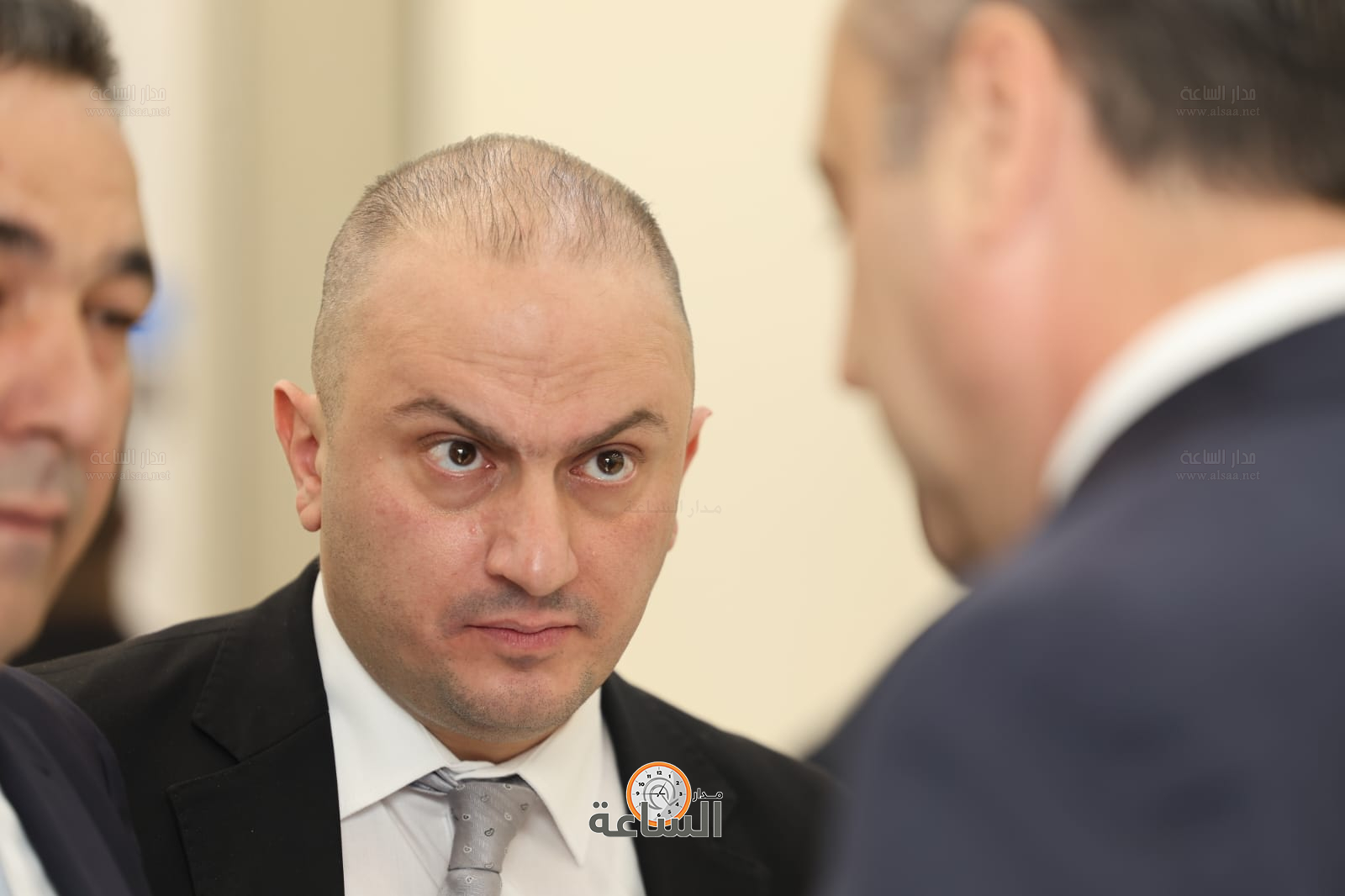 Madar Al-Saa Images 0.7385215670674224