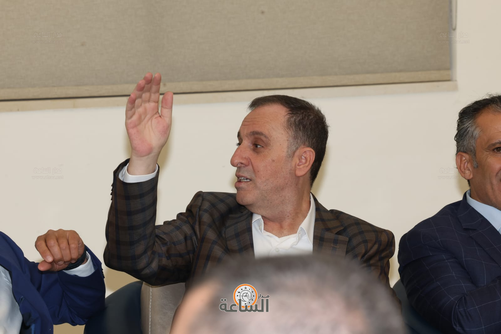 Madar Al-Saa Images 0.6157904297604296