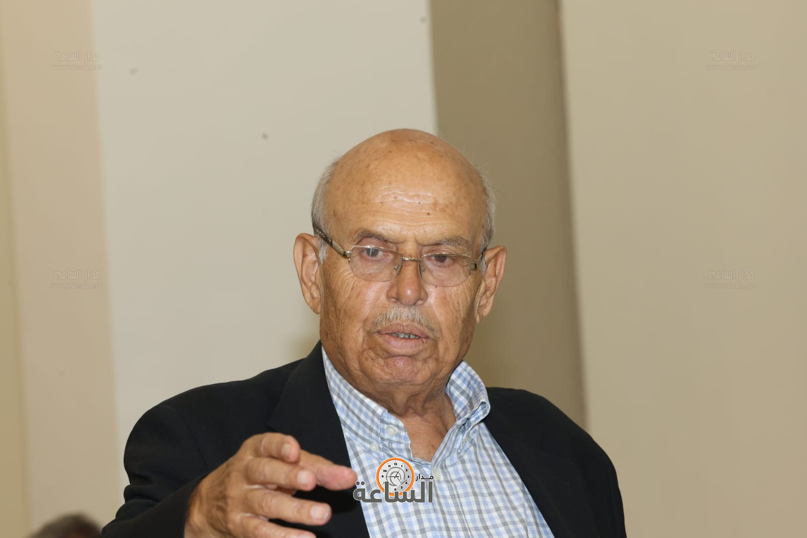 Madar Al-Saa Images 0.04940171092689116