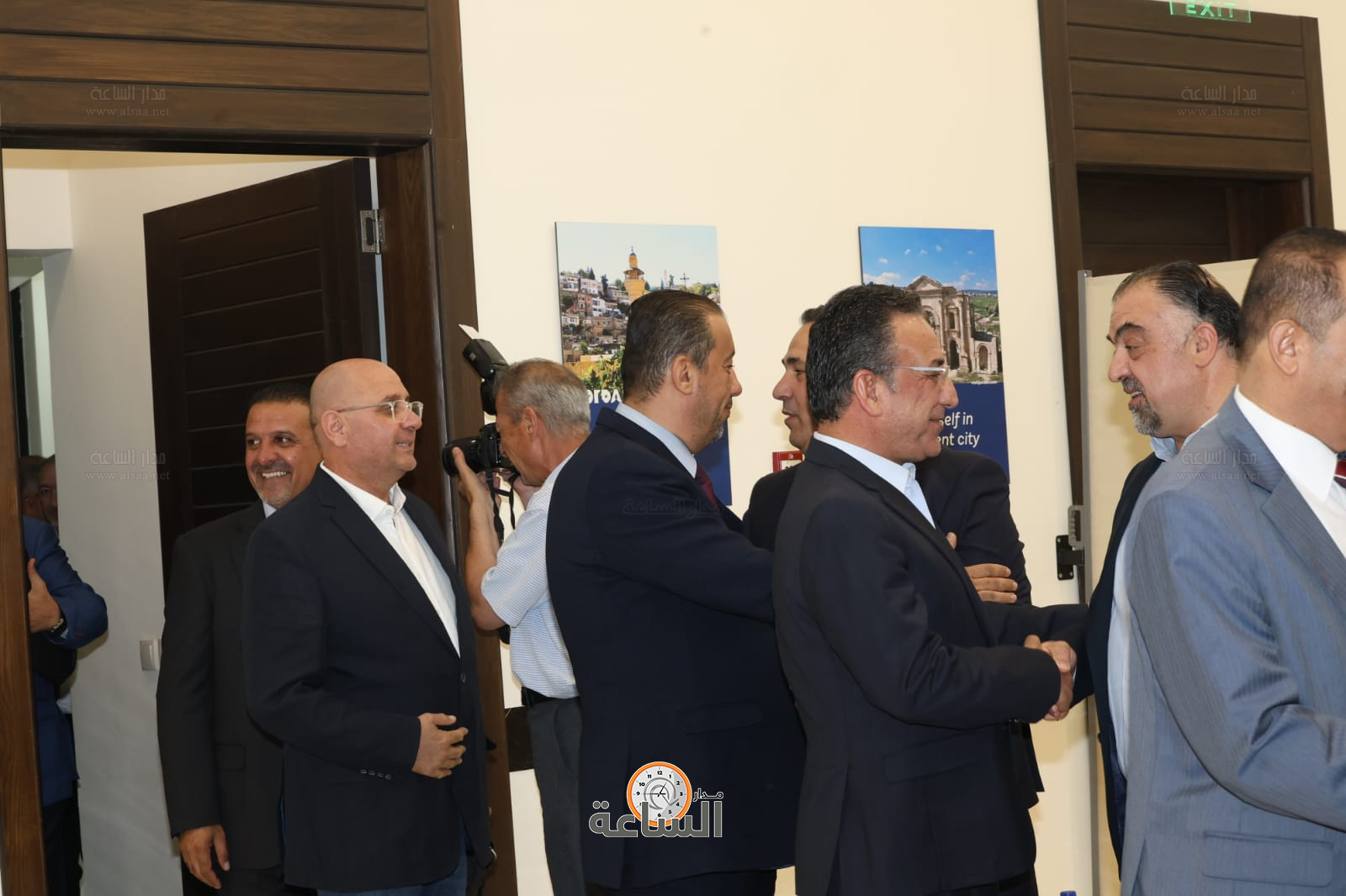 Madar Al-Saa Images 0.3488508256202093