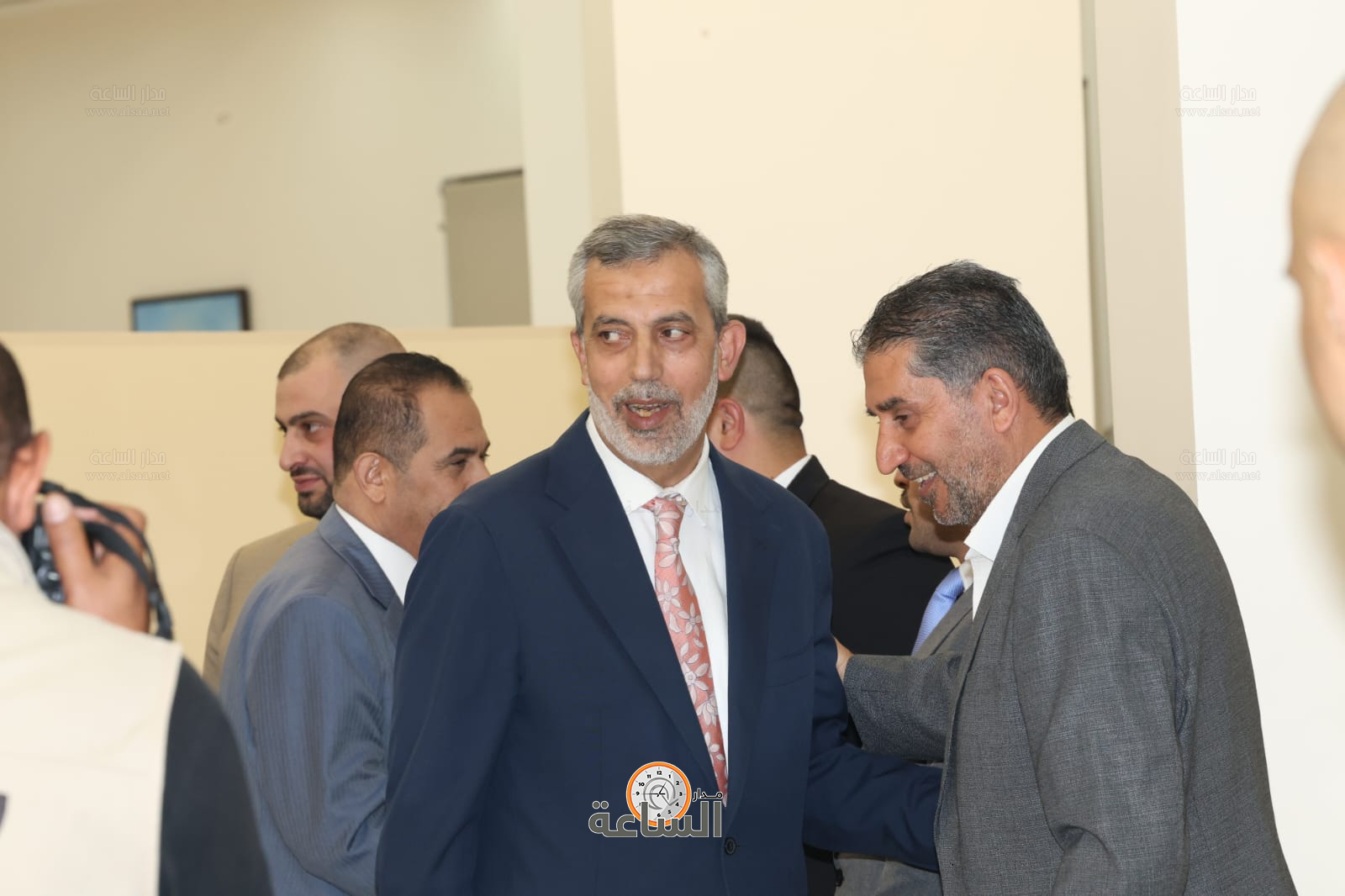 Madar Al-Saa Images 0.146660040482967