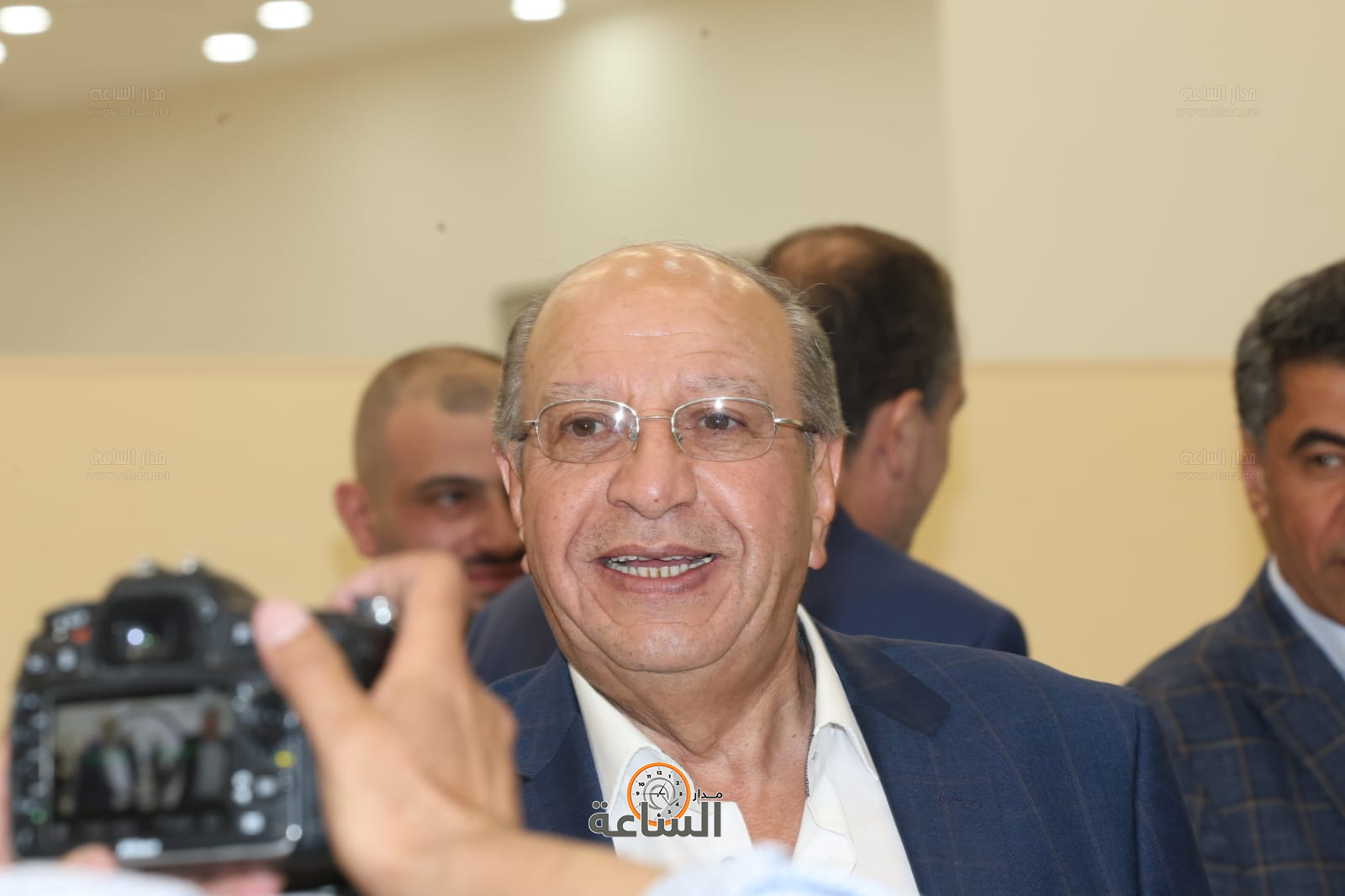 Madar Al-Saa Images 0.39951712675934814