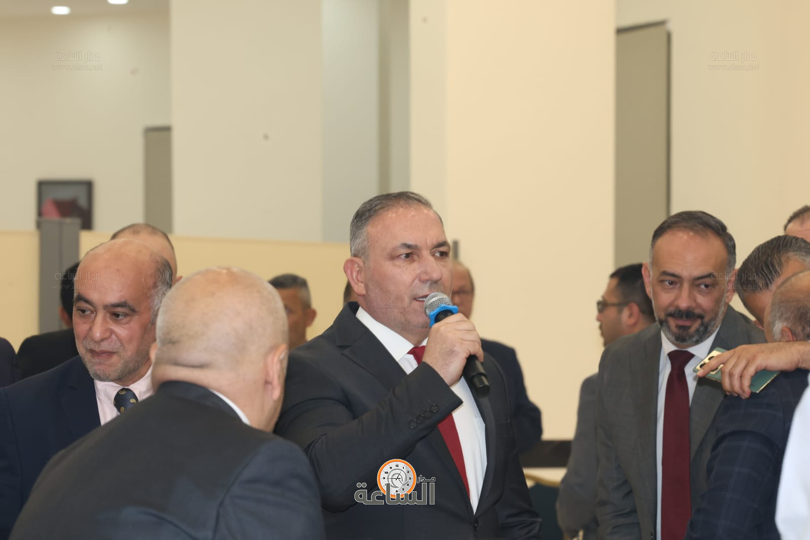 Madar Al-Saa Images 0.13551089169881525