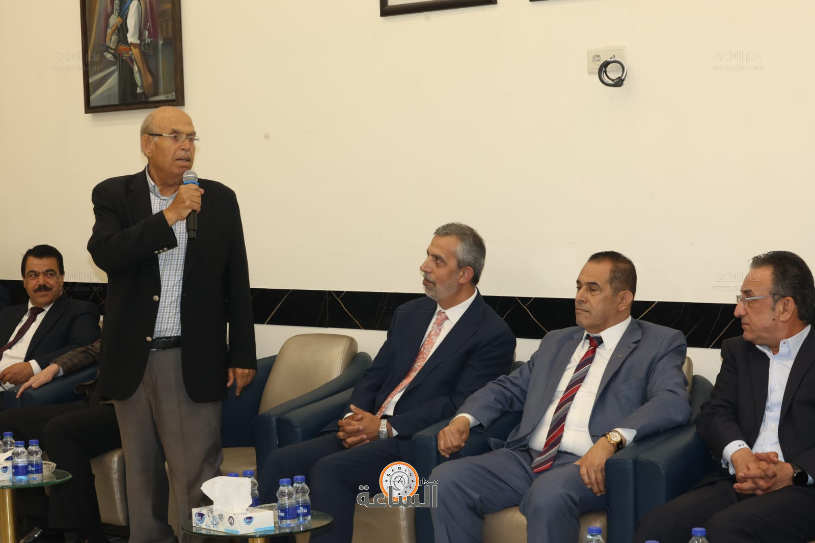 Madar Al-Saa Images 0.39984964795600497