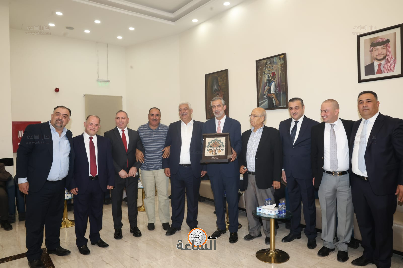 Madar Al-Saa Images 0.677542139314265