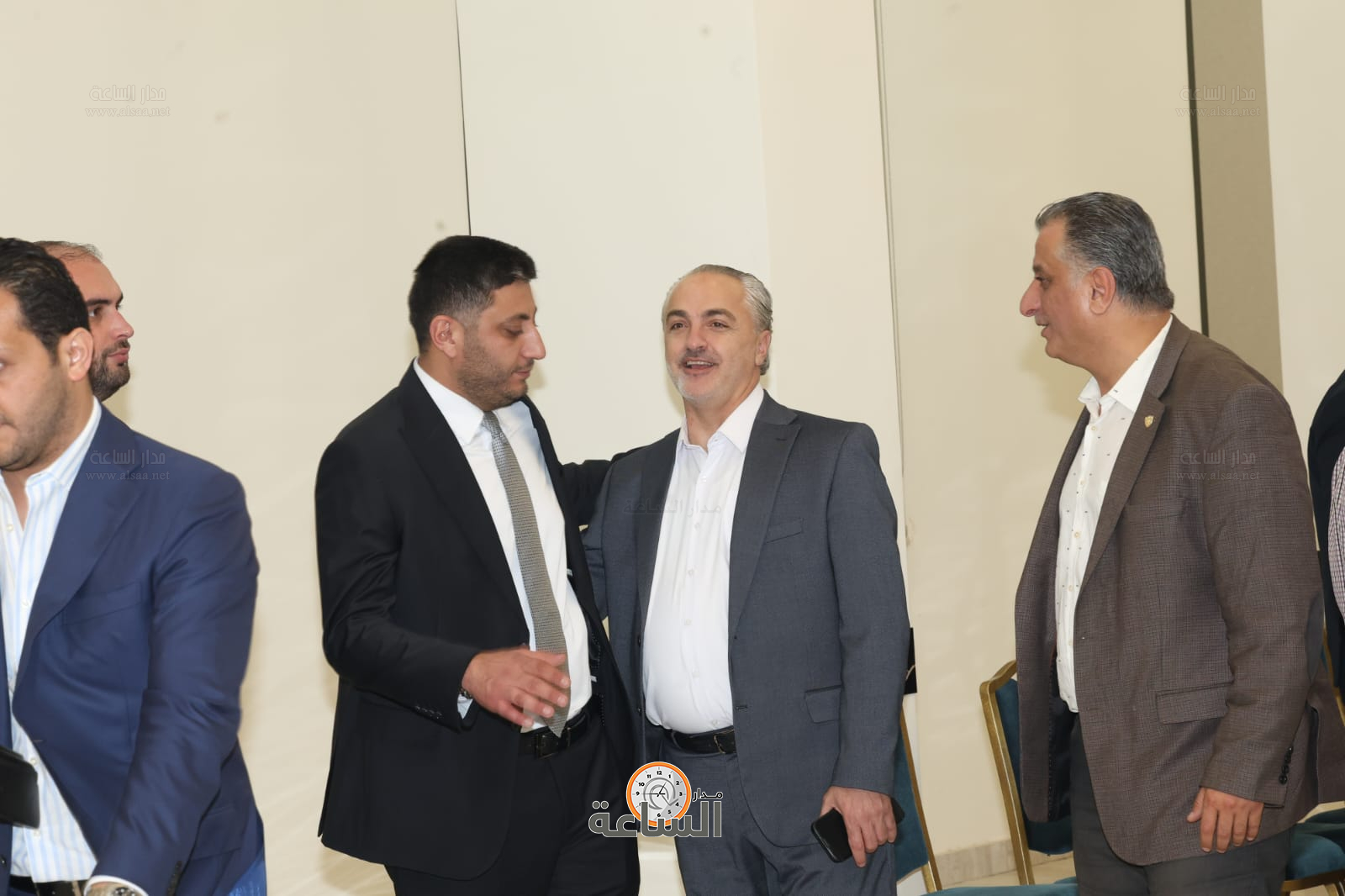 Madar Al-Saa Images 0.48330903006946835