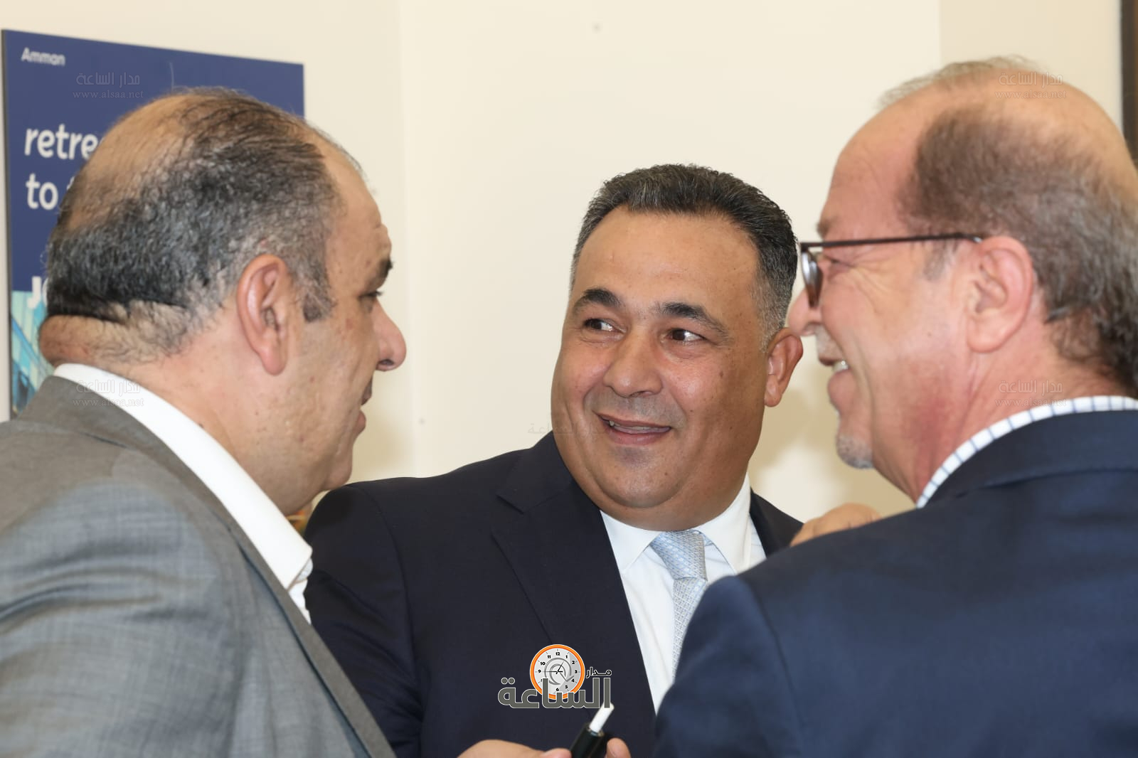 Madar Al-Saa Images 0.4509809121977587