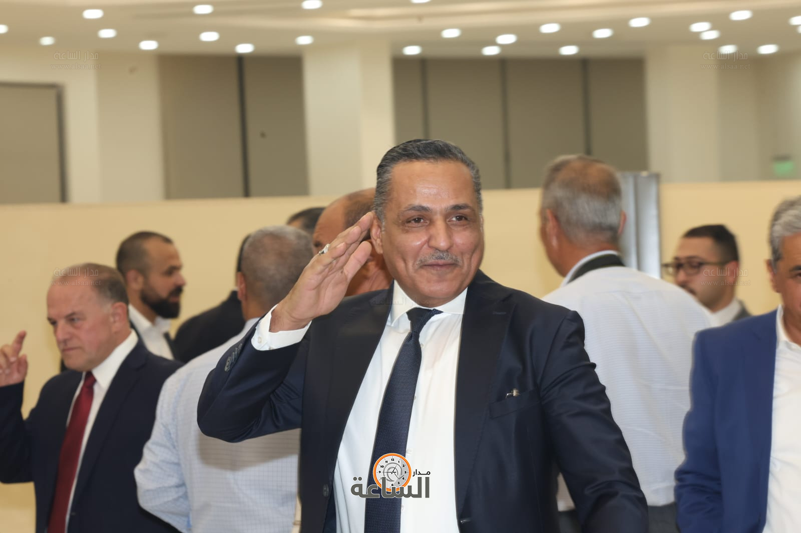 Madar Al-Saa Images 0.7785433921367836