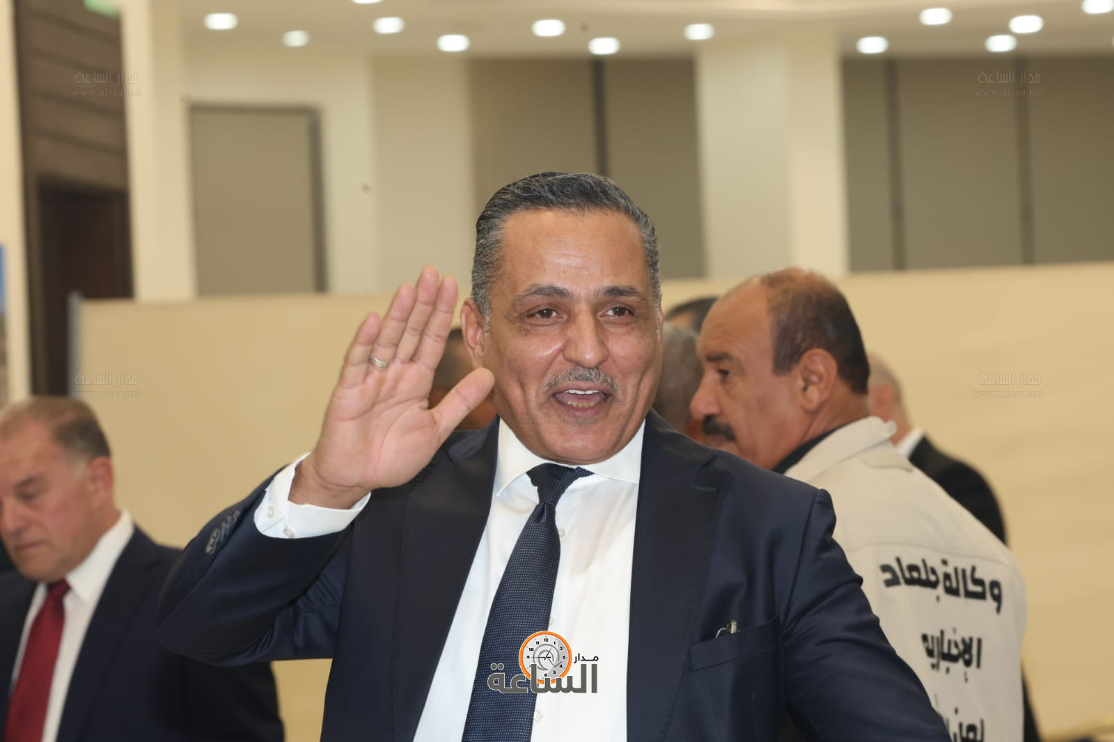 Madar Al-Saa Images 0.9181835901266054