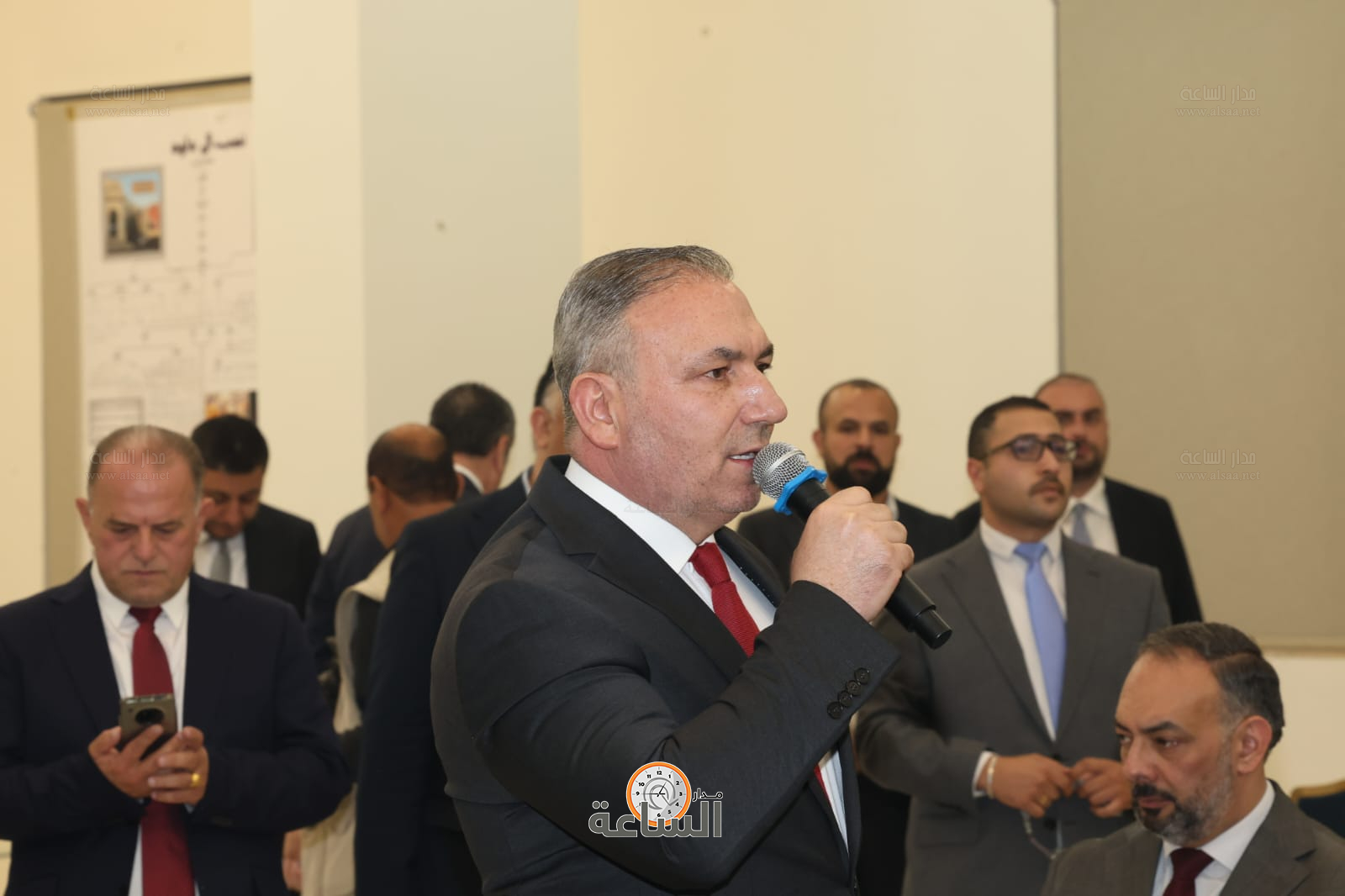 Madar Al-Saa Images 0.09418232893252199