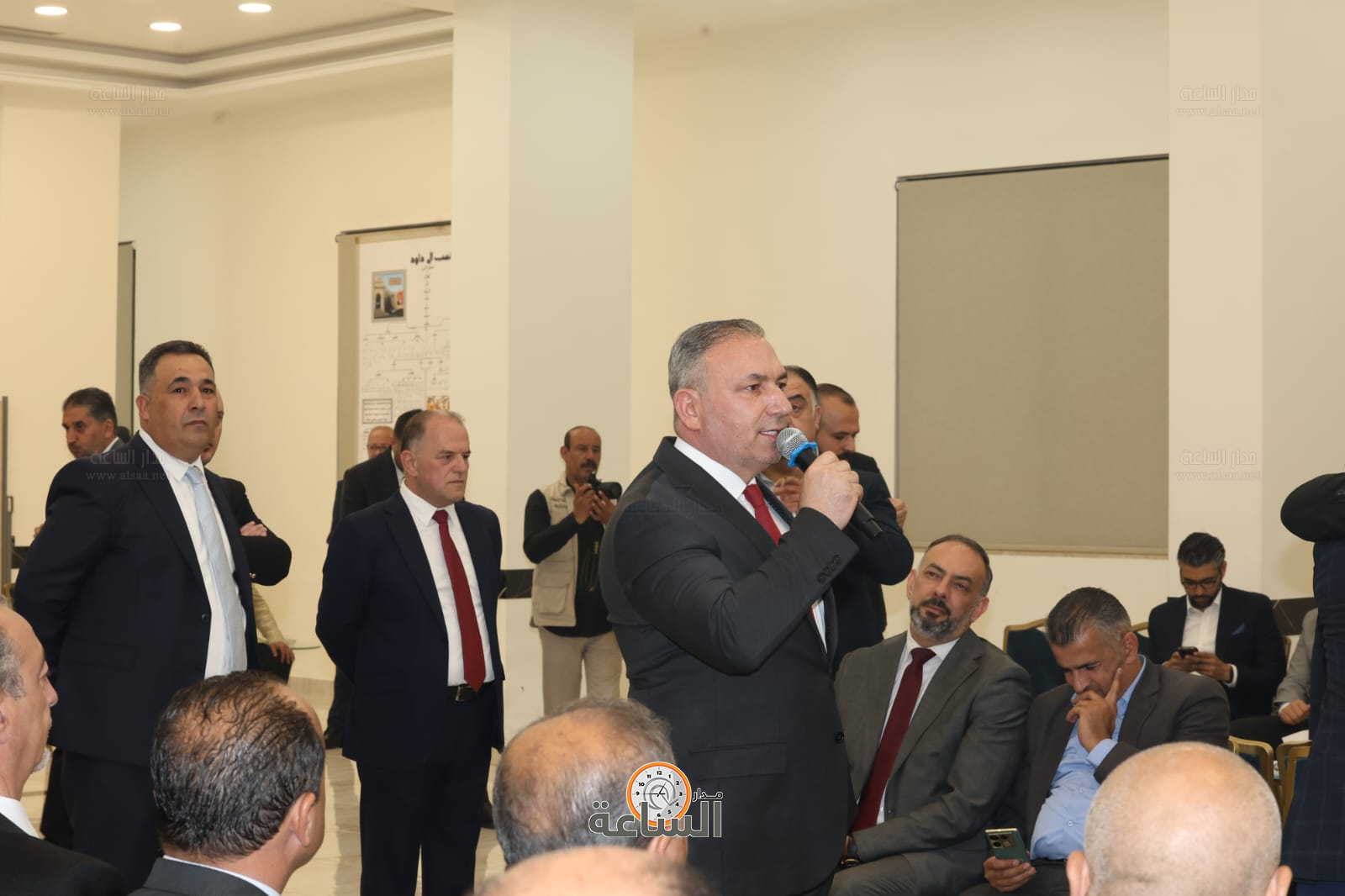 Madar Al-Saa Images 0.38805062566061577