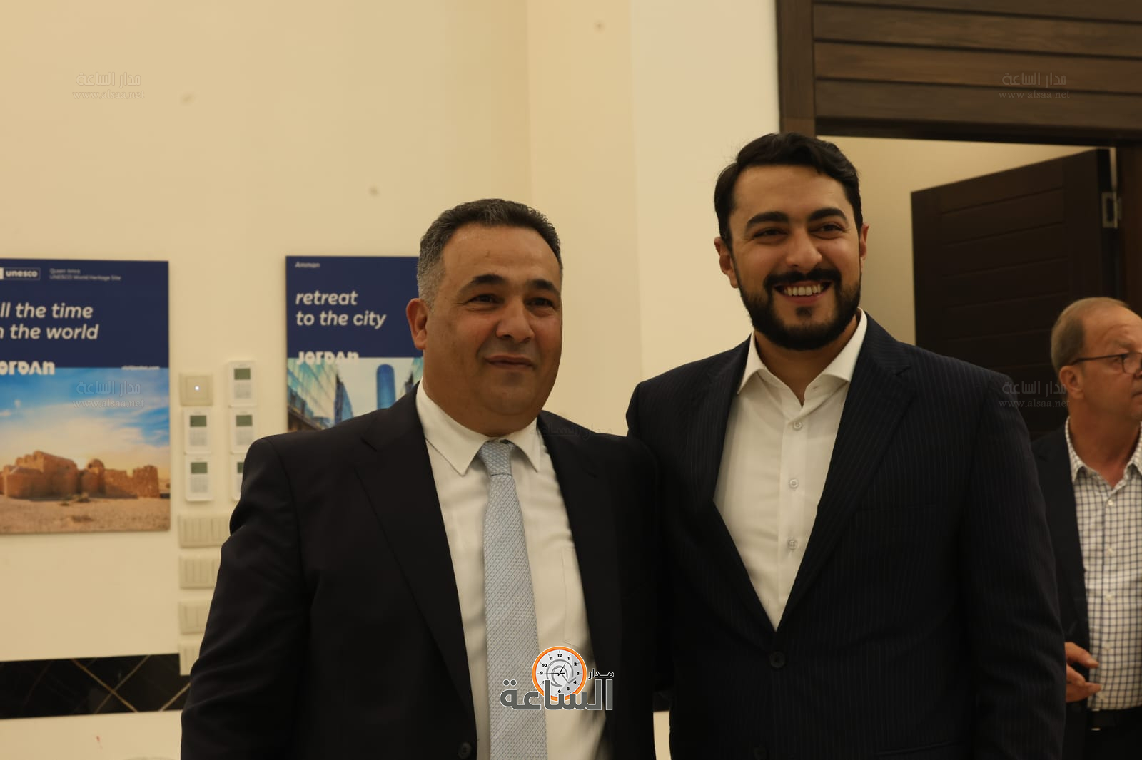 Madar Al-Saa Images 0.3860022901464135