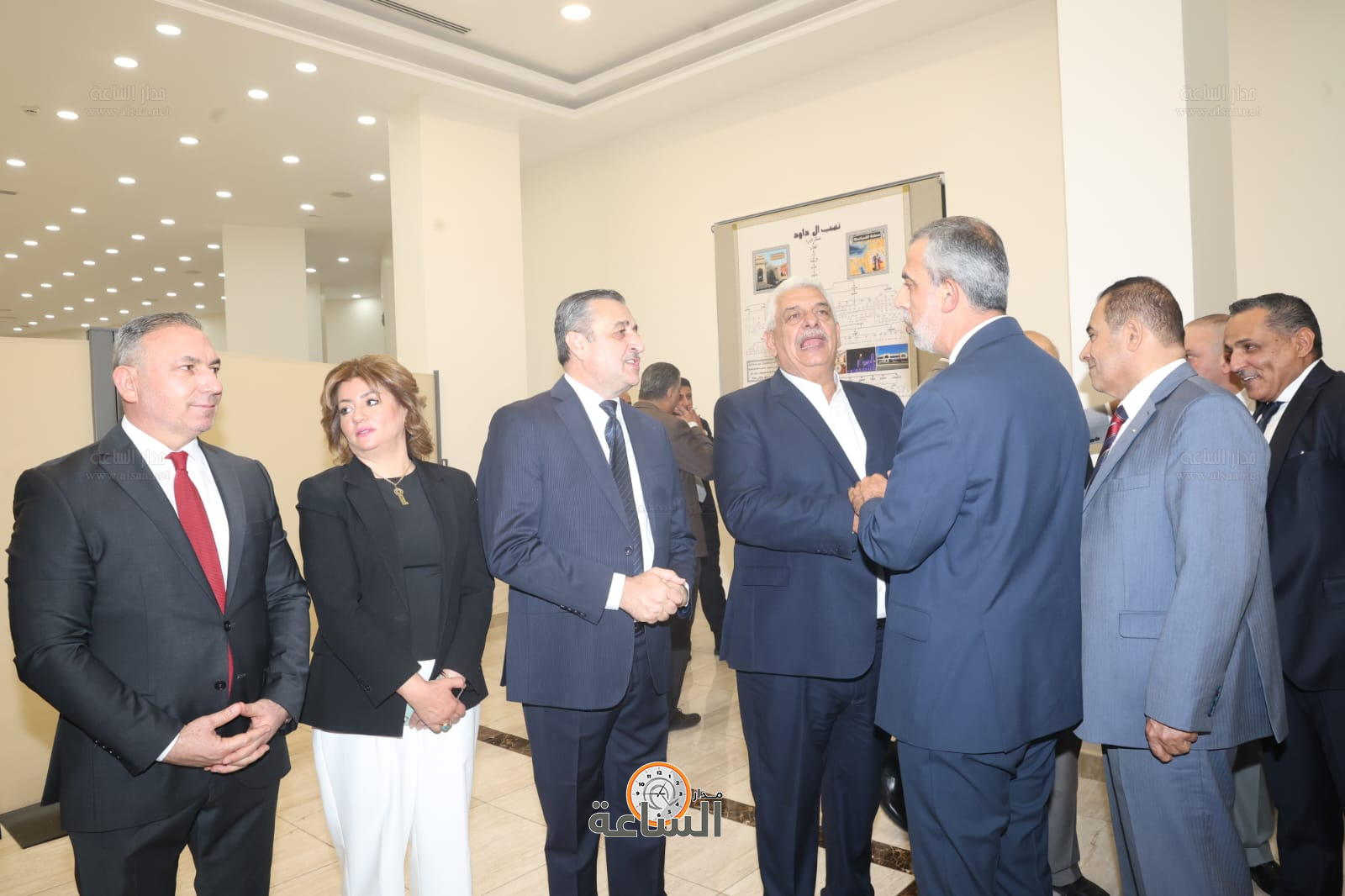 Madar Al-Saa Images 0.027688131891371426