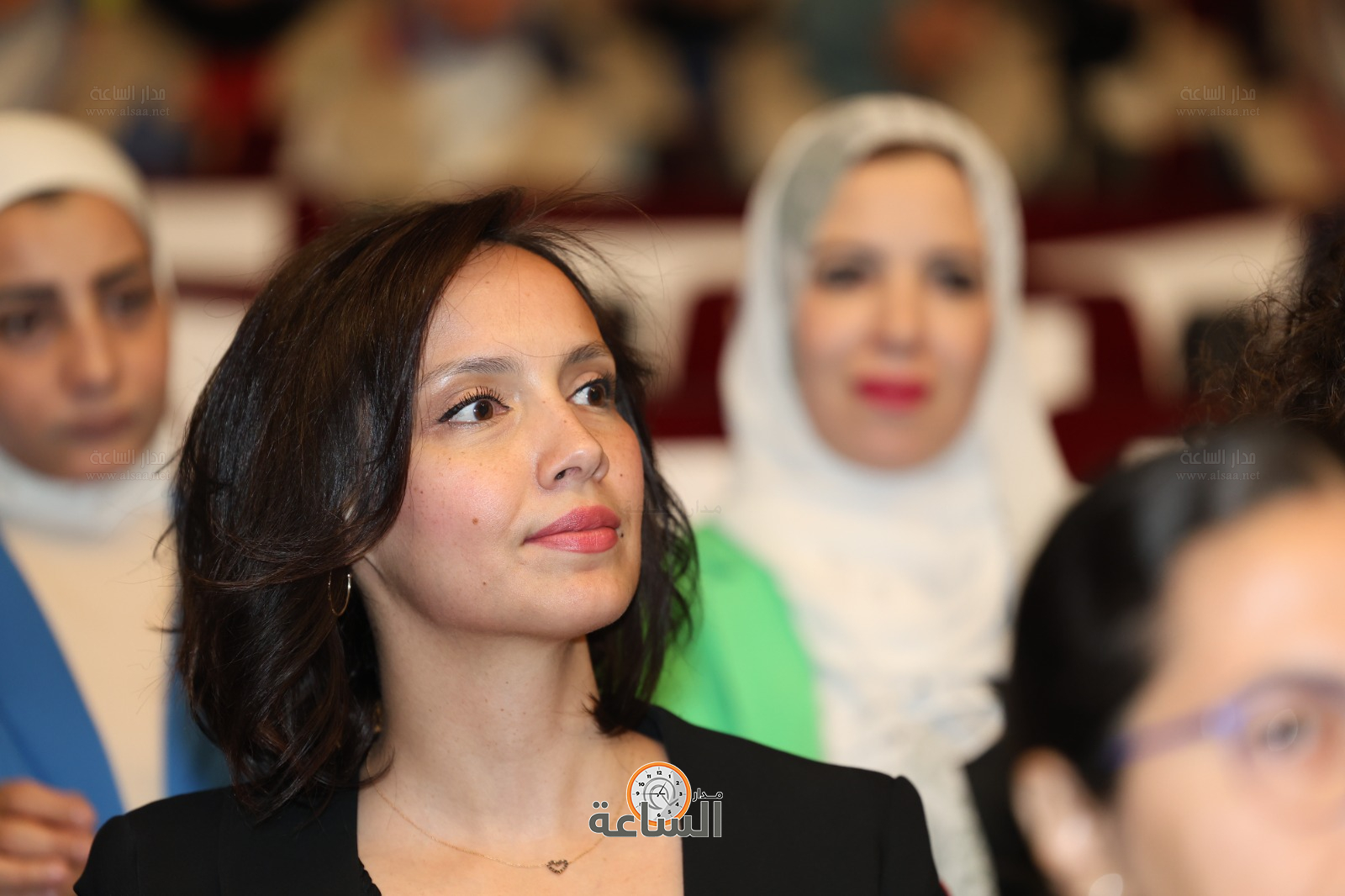 Madar Al-Saa Images 0.9094900083766064