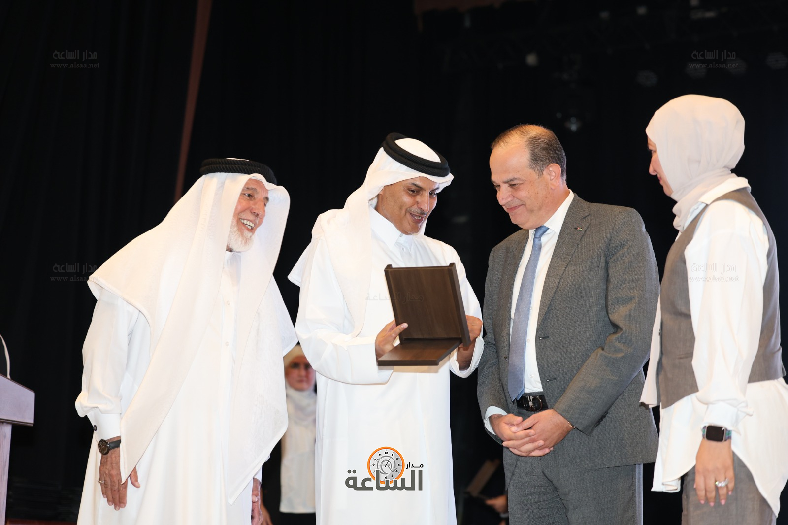 Madar Al-Saa Images 0.7570101391878832