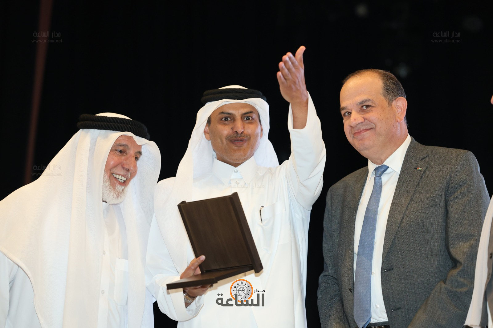 Madar Al-Saa Images 0.7542542774642267