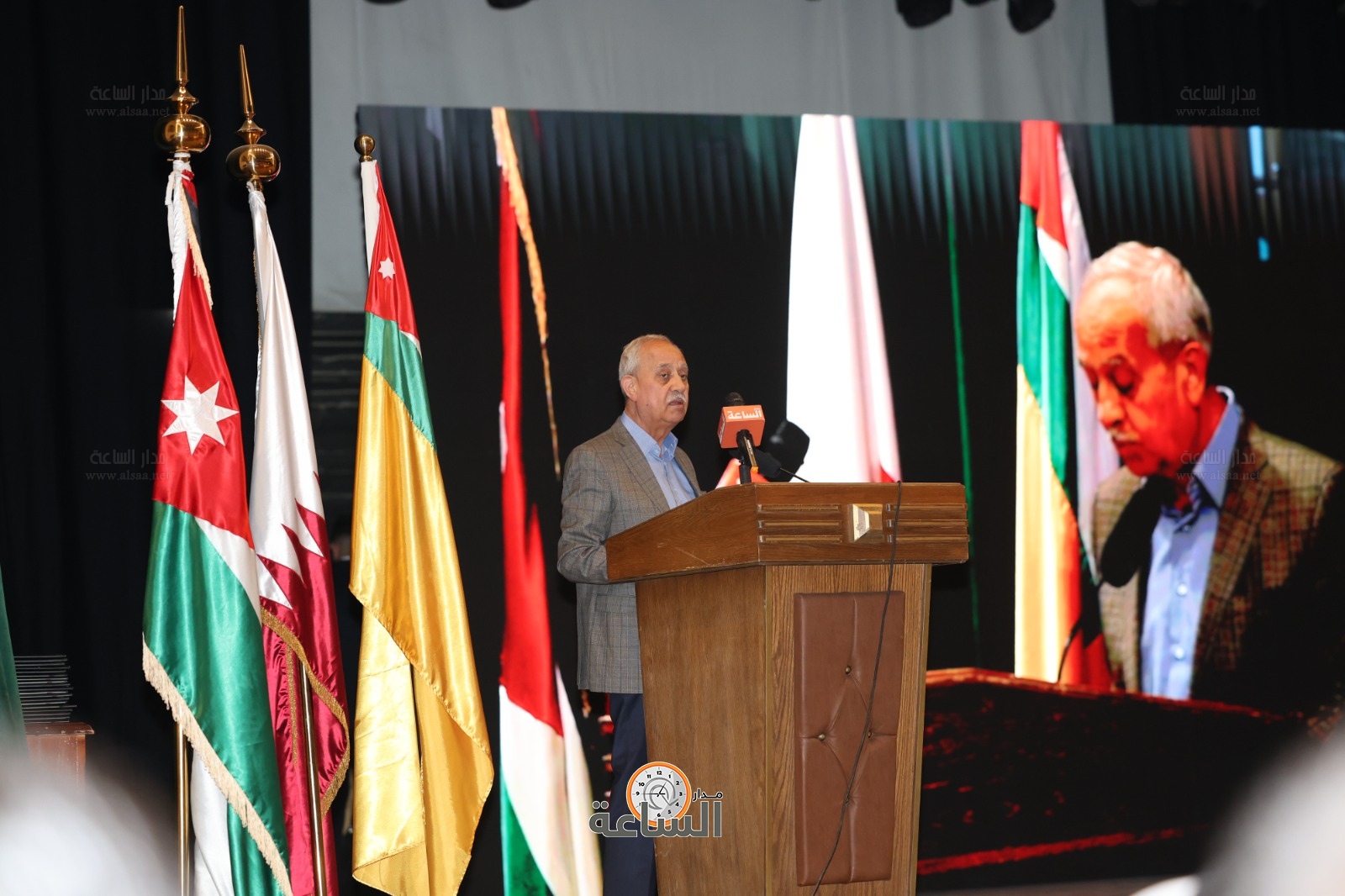 Madar Al-Saa Images 0.7976856406816549