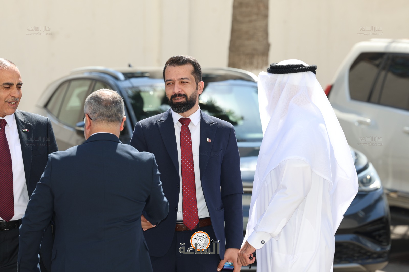 Madar Al-Saa Images 0.053643771960338205