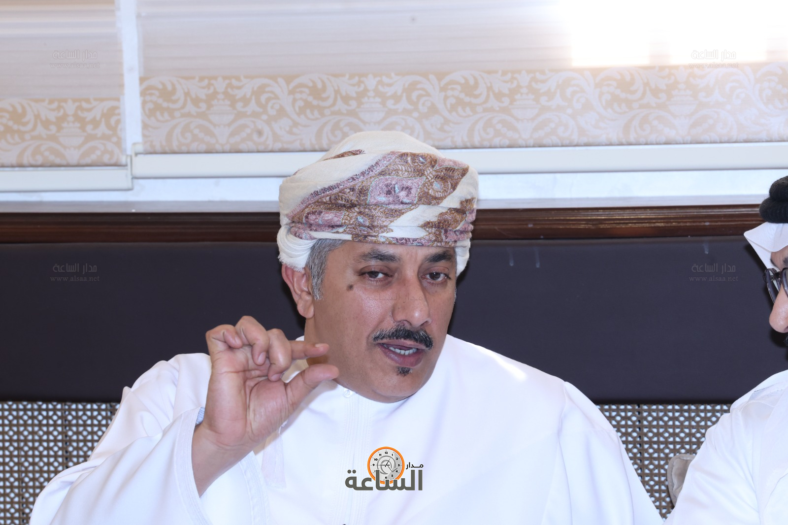 Madar Al-Saa Images 0.6764668936414868