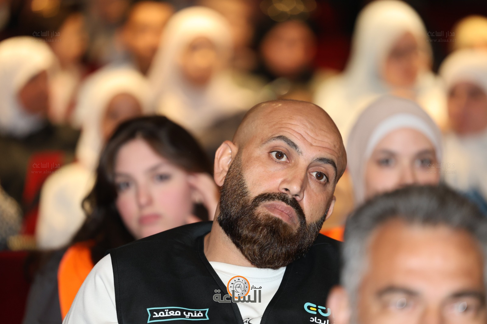 Madar Al-Saa Images 0.7832687347265554