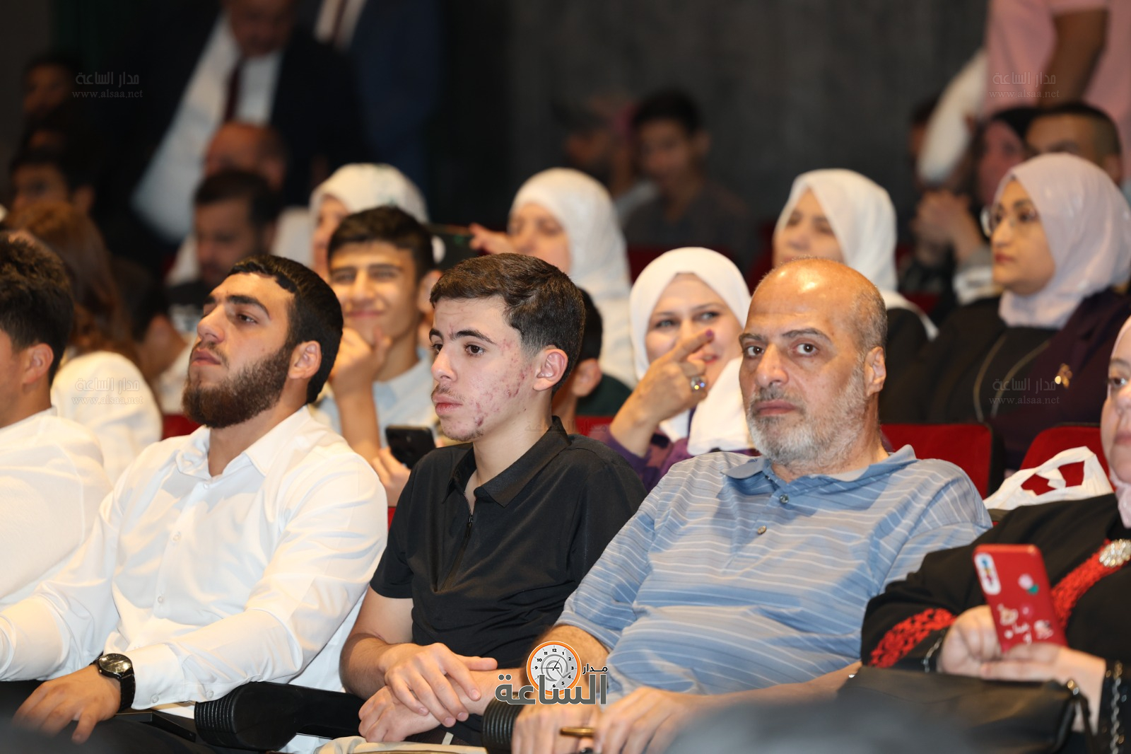 Madar Al-Saa Images 0.9641258852622641