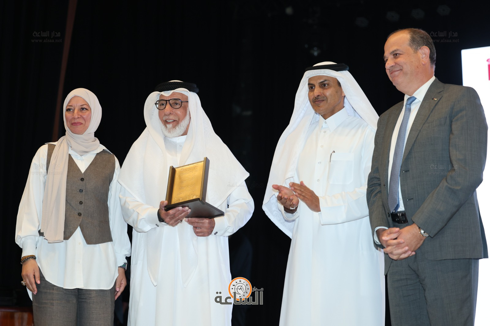 Madar Al-Saa Images 0.07685323317427739