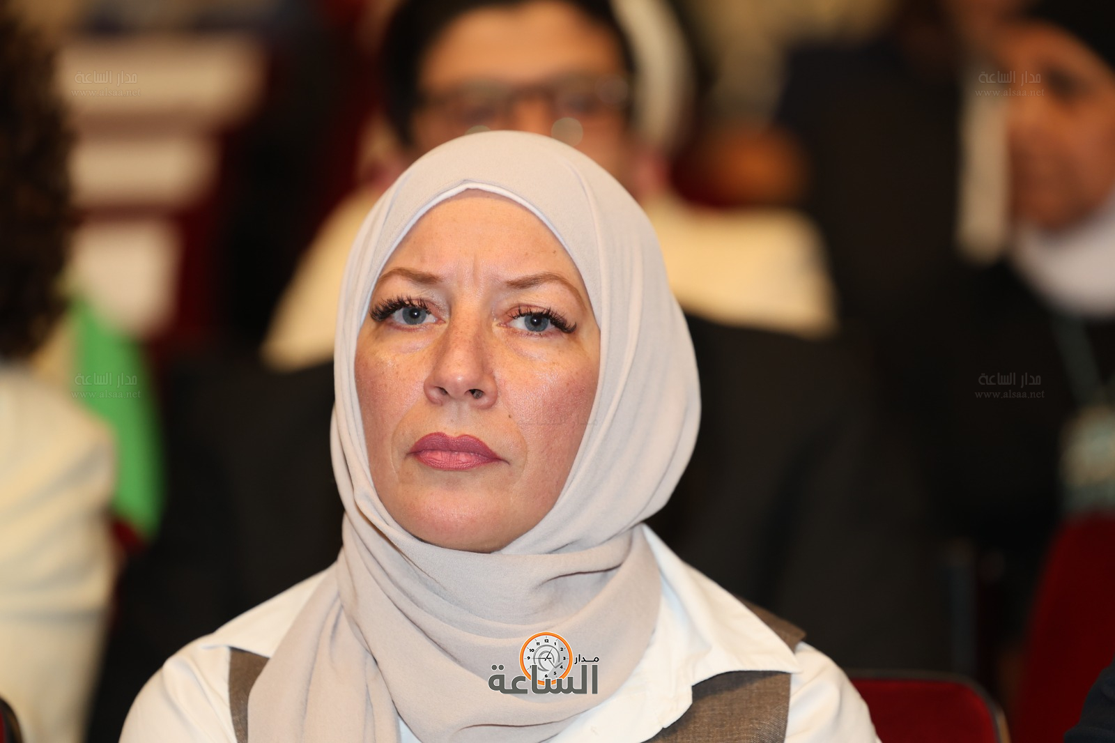 Madar Al-Saa Images 0.7411636938204086