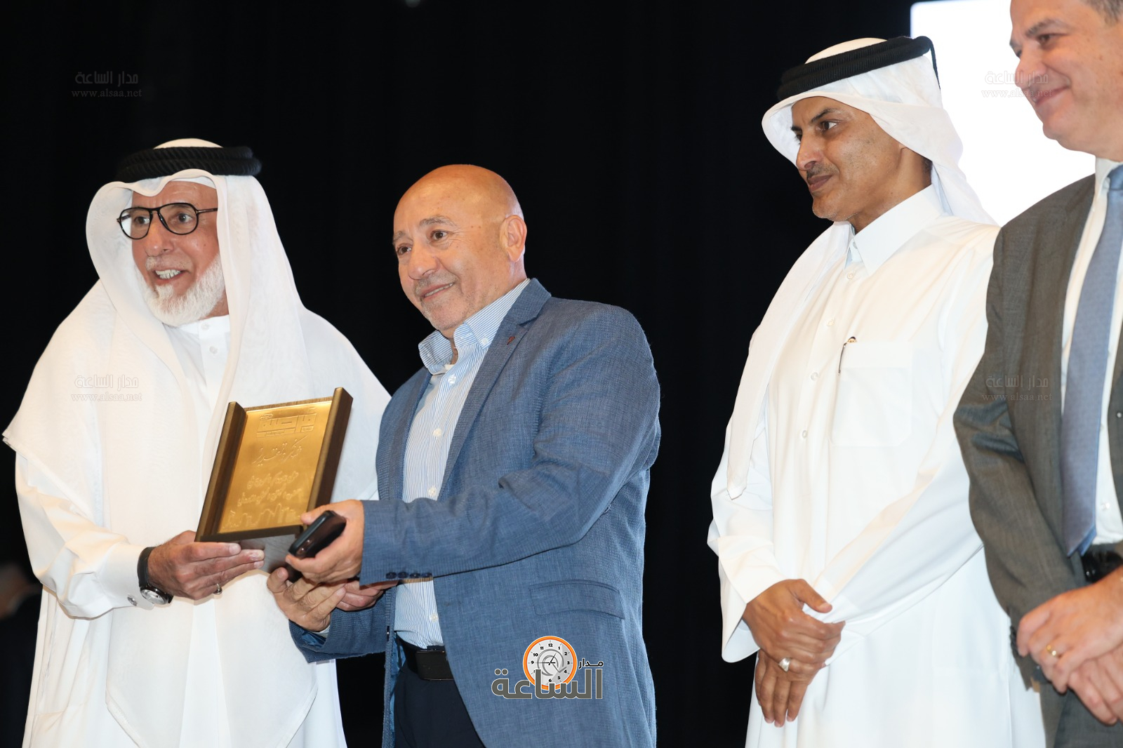 Madar Al-Saa Images 0.9825789466014726