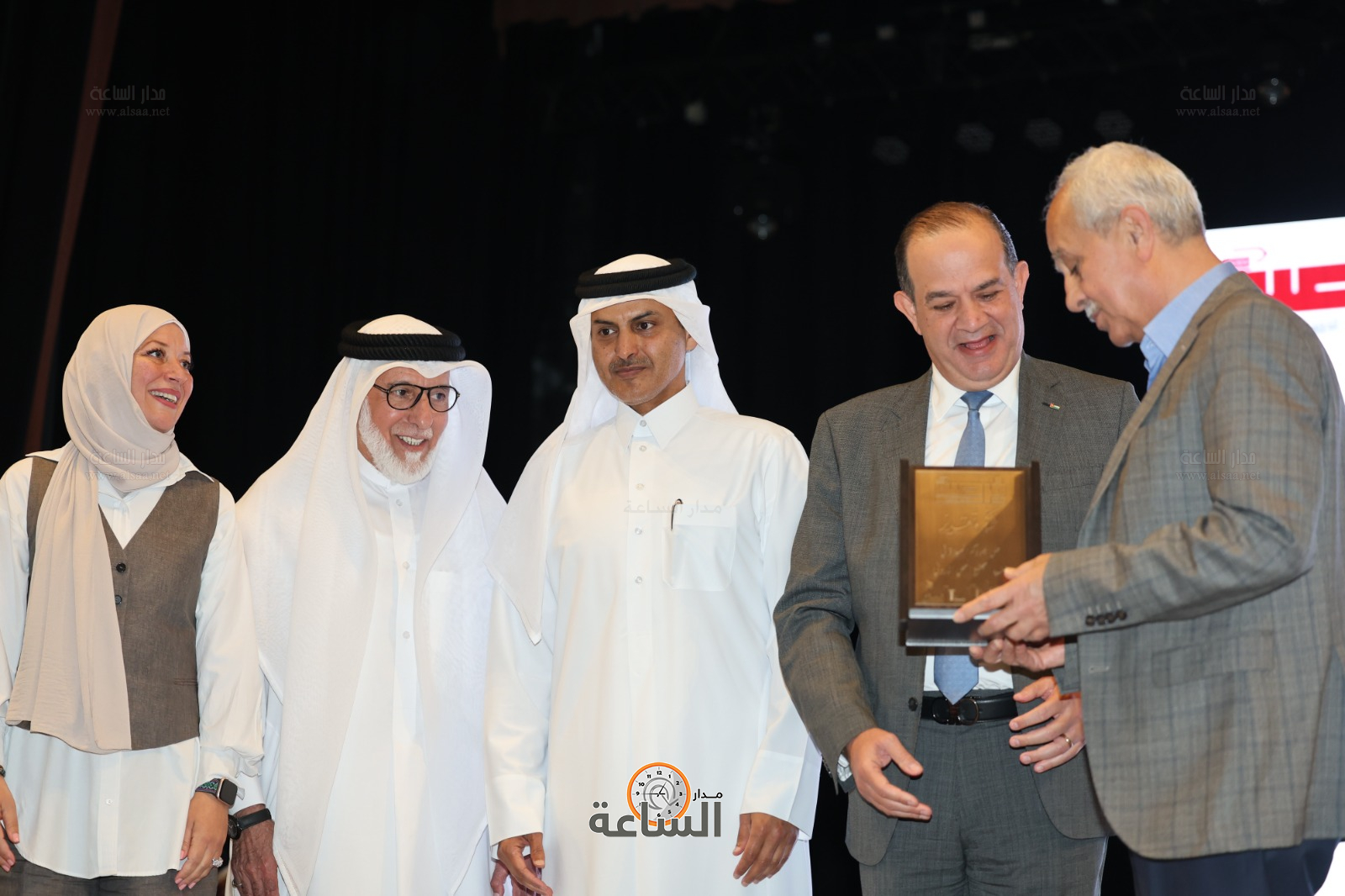 Madar Al-Saa Images 0.028402527037321268