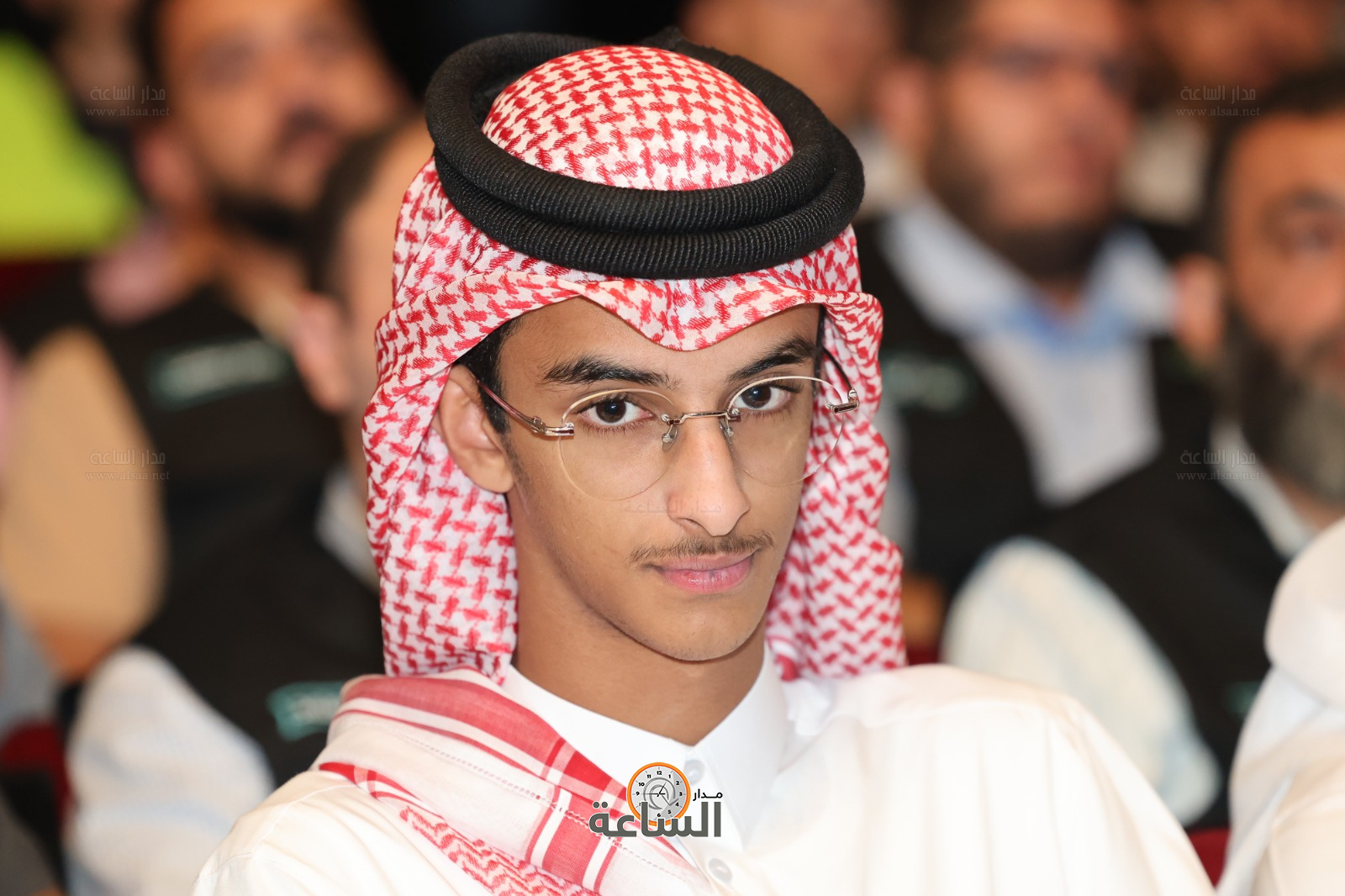 Madar Al-Saa Images 0.4336909211228497