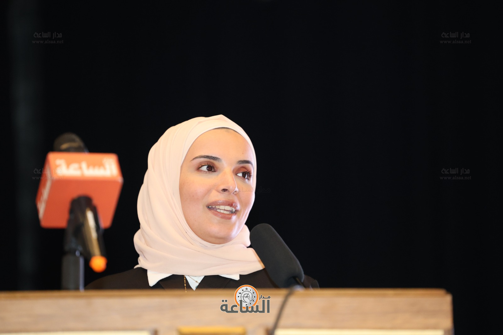 Madar Al-Saa Images 0.07736338569201018