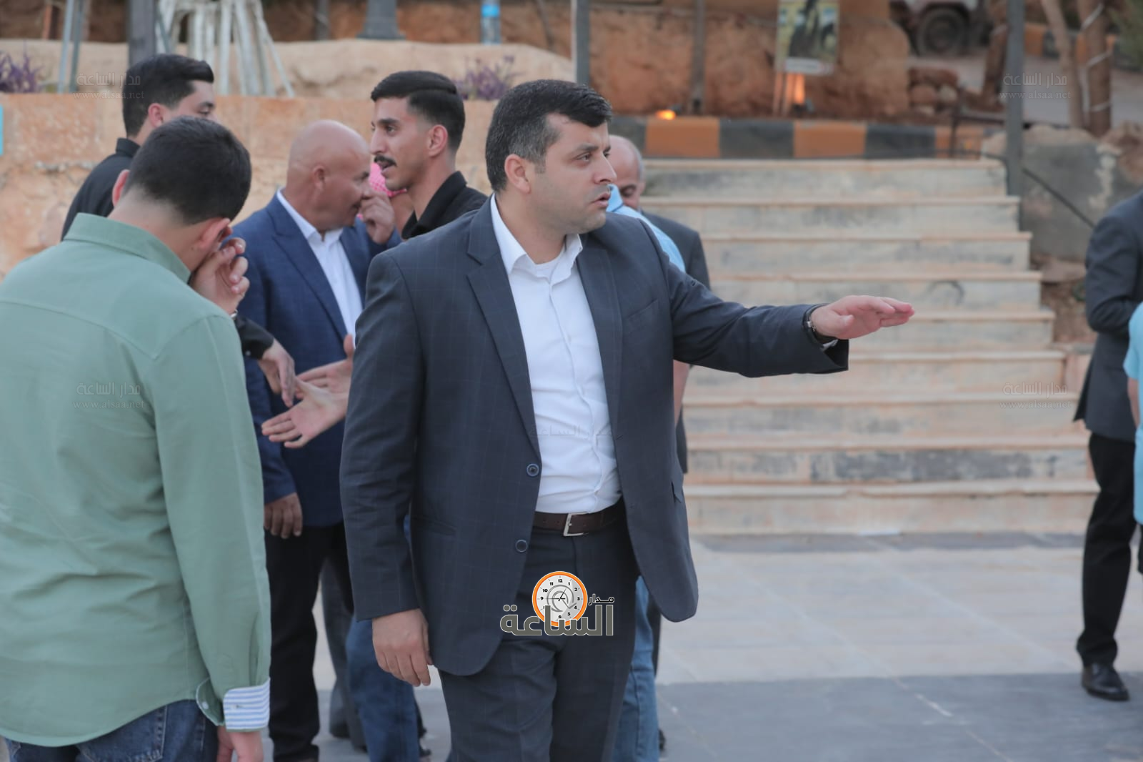 Madar Al-Saa Images 0.5797756848721014