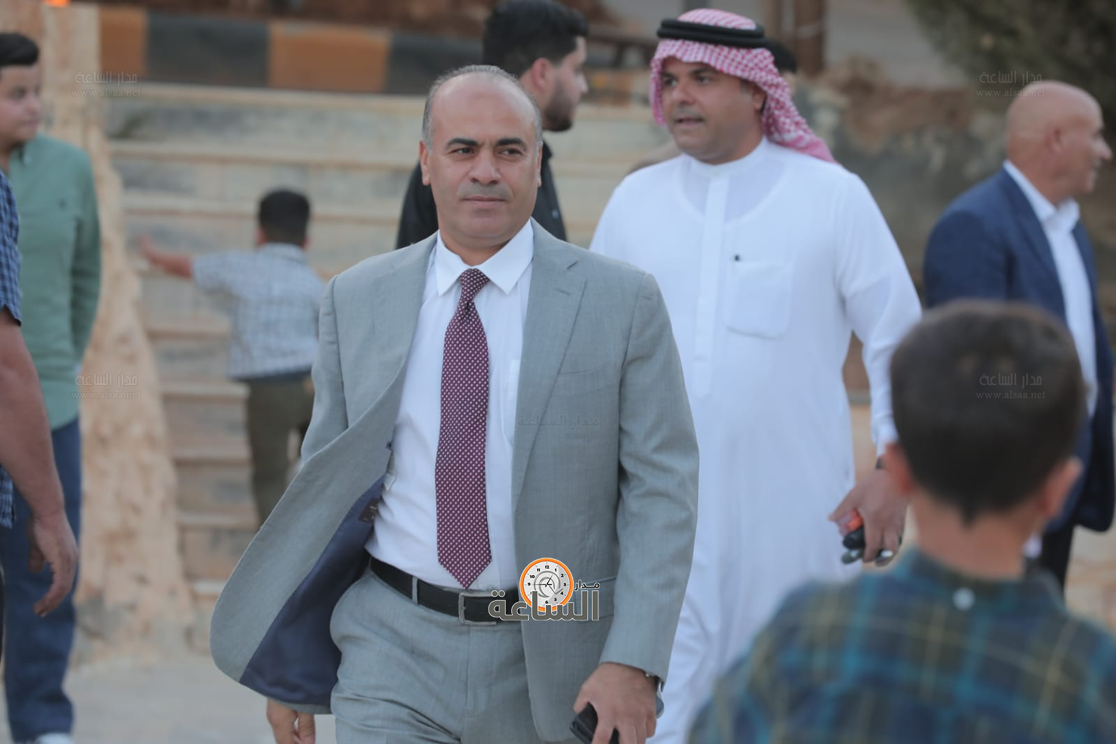 Madar Al-Saa Images 0.2343163860855939