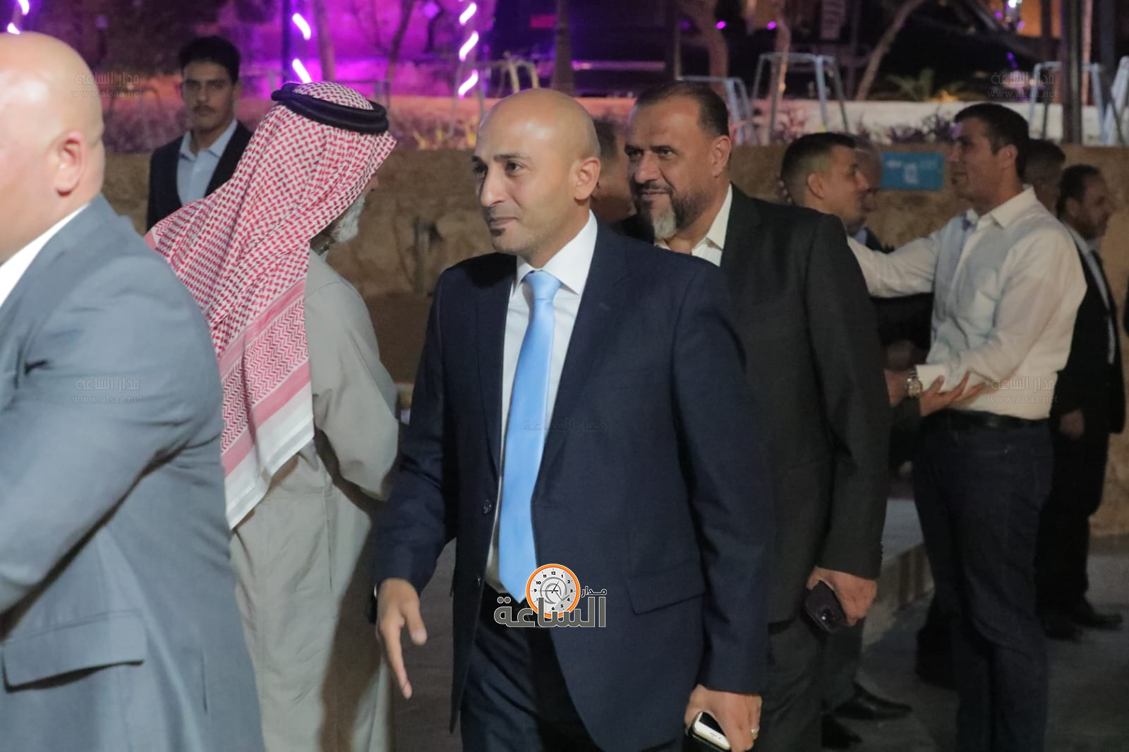 Madar Al-Saa Images 0.5359735979940785