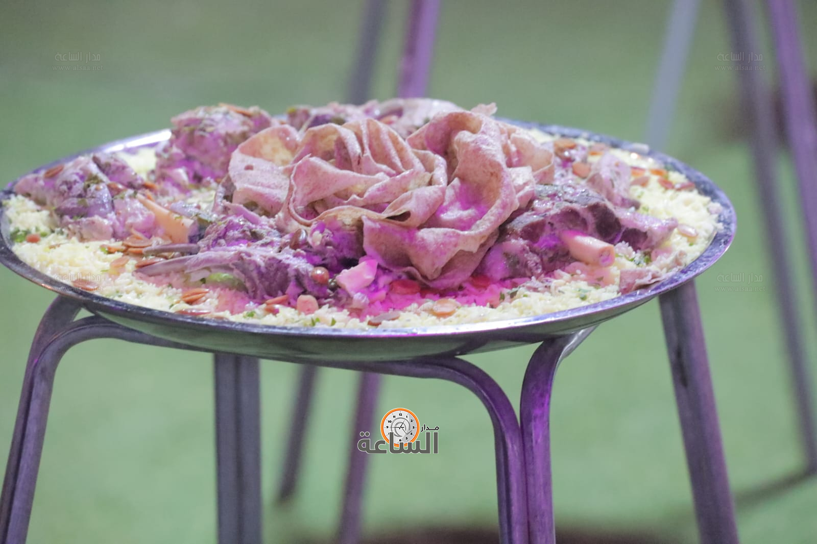 Madar Al-Saa Images 0.3231429649000107