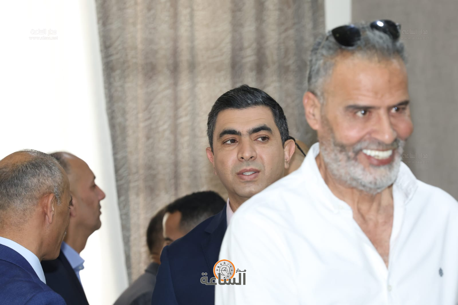 Madar Al-Saa Images 0.2345023592754344