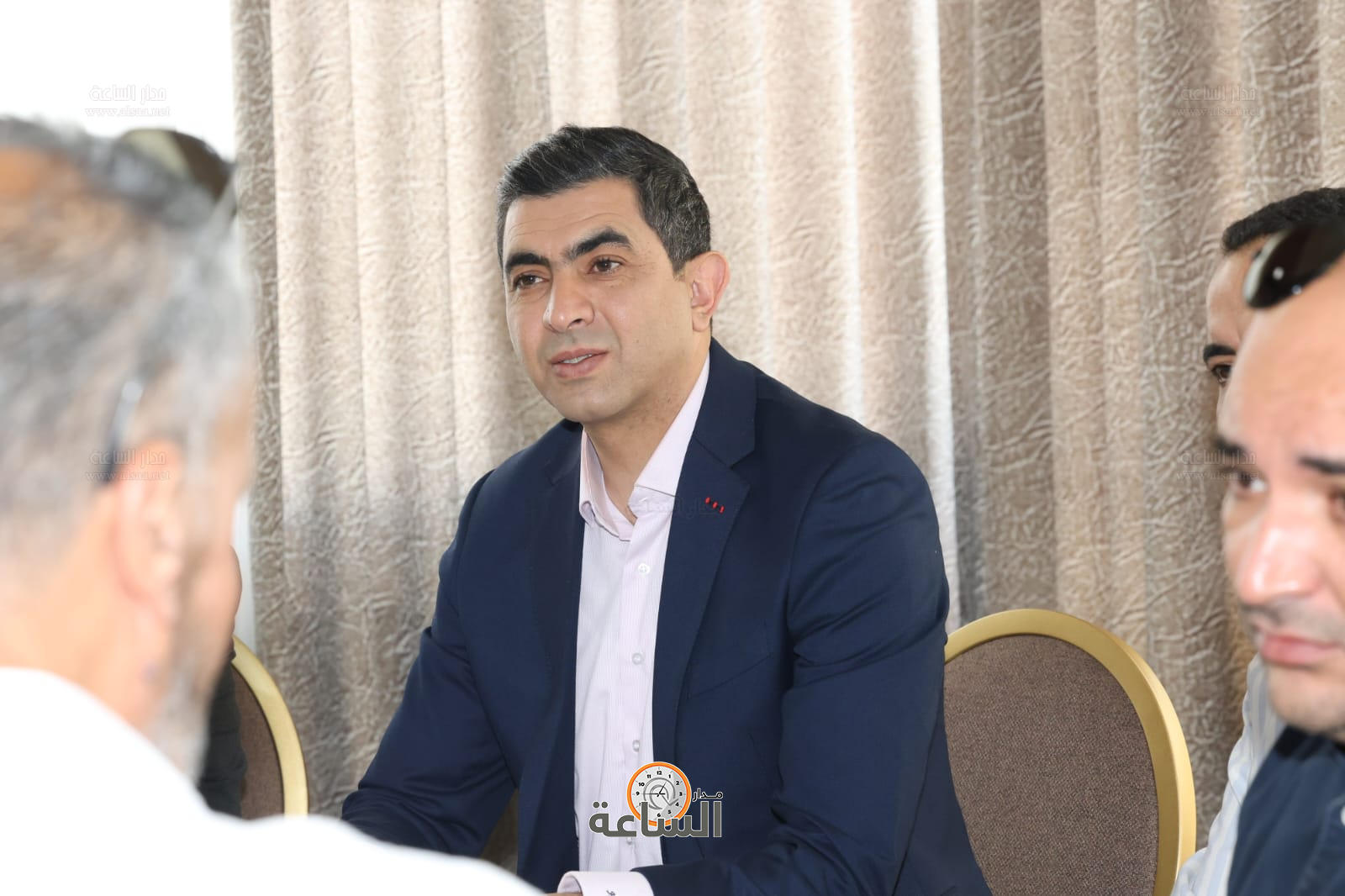 Madar Al-Saa Images 0.5229910742452863