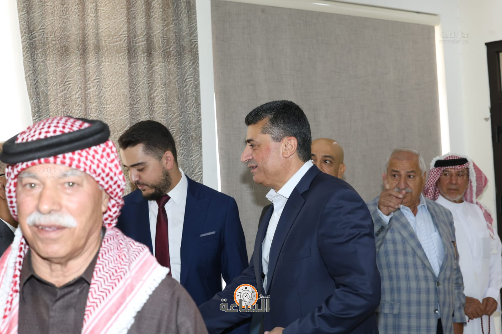 Madar Al-Saa Images 0.25667108181316245