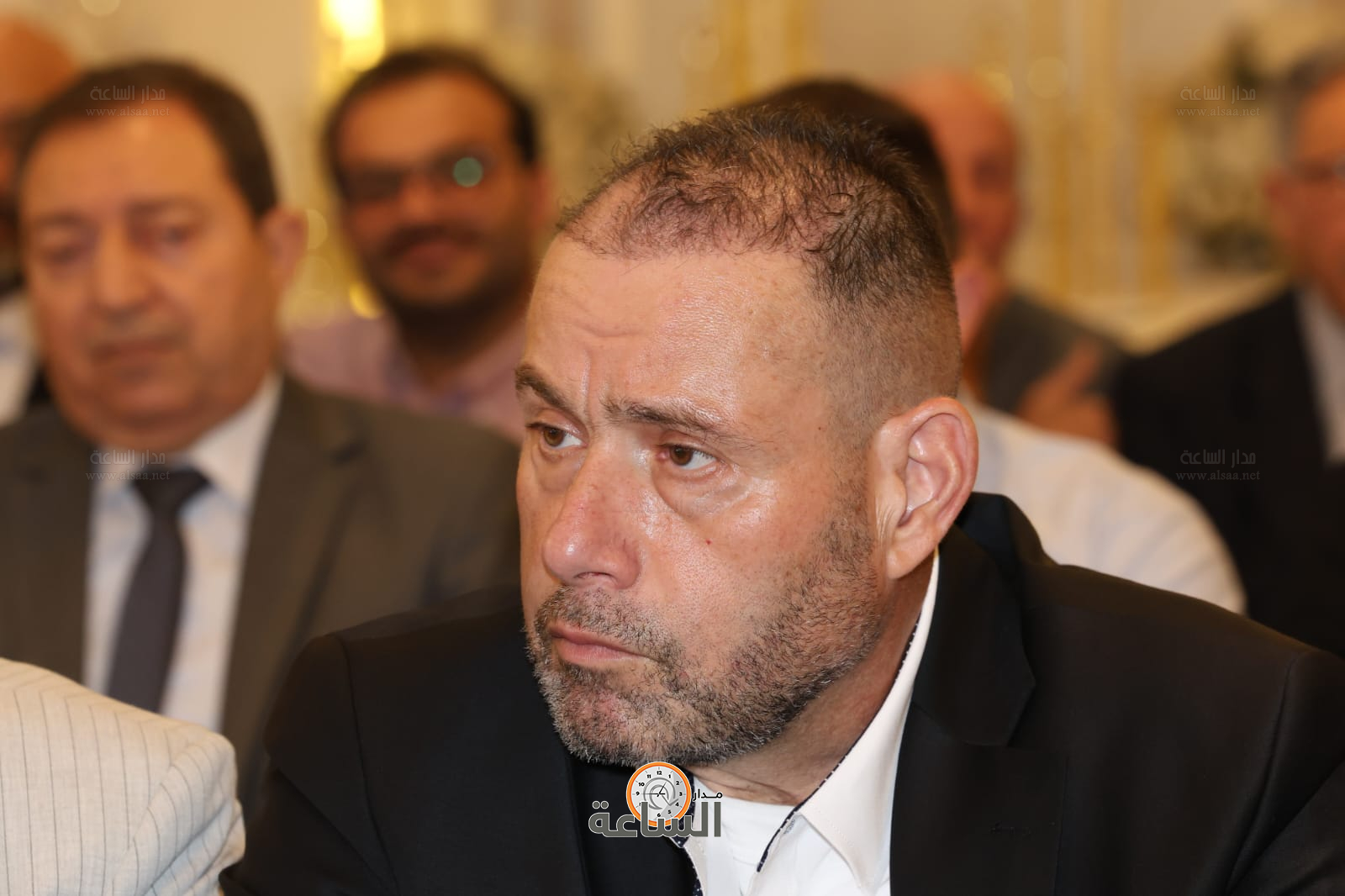 Madar Al-Saa Images 0.9796684892292483