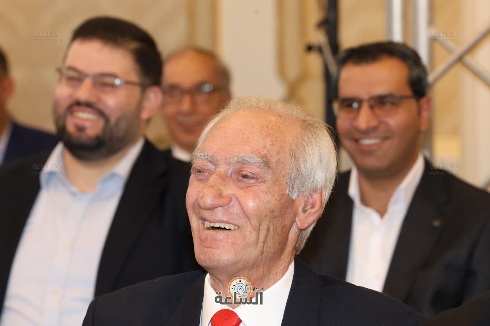 Madar Al-Saa Images 0.6839823847148291